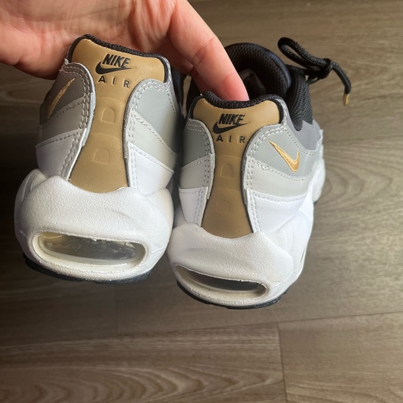 Air Max 95 Recraft (GS) 6Y - Picture 6 of 8